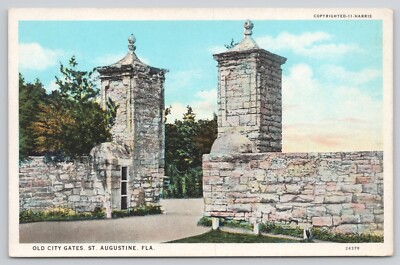 Postcard c1930 St. Augustine Florida Old City Gates