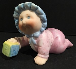cabbage patch ceramic figurines 1984