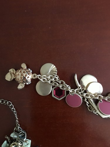 2 GOLDTONE CHAIN BRACELETS W TURQUOISE STONES GOLD DISCS RED RHINESTN FISH CHARM - Picture 5 of 6