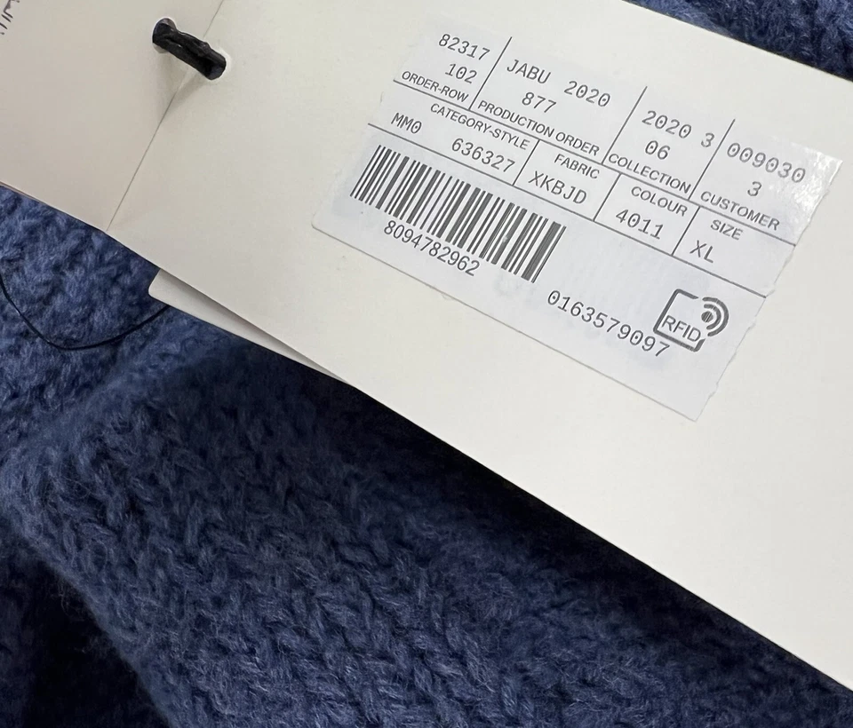 Gucci Blue Wool Crewneck sweater Size XL Made in Italy - Image 4 of 4