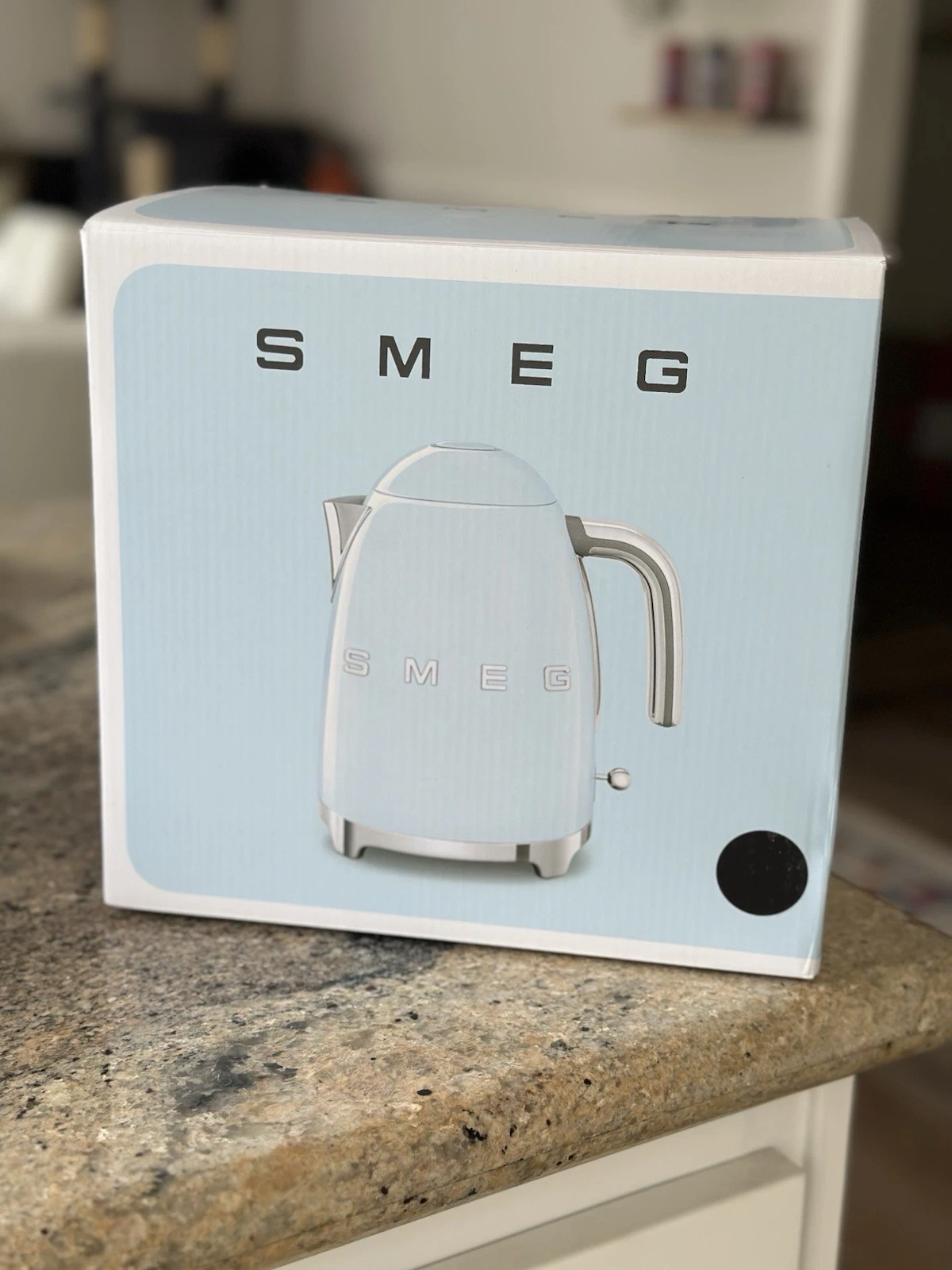 SMEG Navy 50s Retro 7 Cup Electric Kettle New In Box