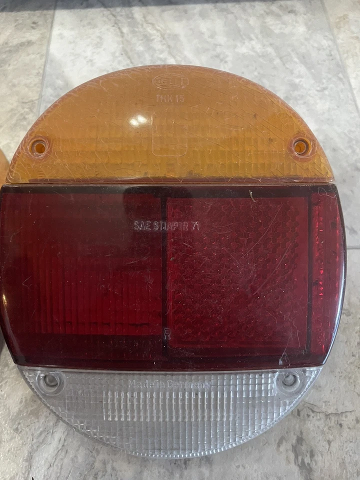 1971-79 Volkswagen Beetle Lt & Rt Rear Tailights OEM VW - Image 4 of 4