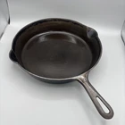 Griswold #9 Cast Iron Skillet