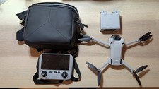 DJI Mini 3 Pro Fly More Combo DJI RC Screen 3 Batteries Hub Bag Barely Used