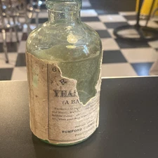 Vintage Rumford Chemical Works Round Baking Soda Bottle W Some Orig Label Still