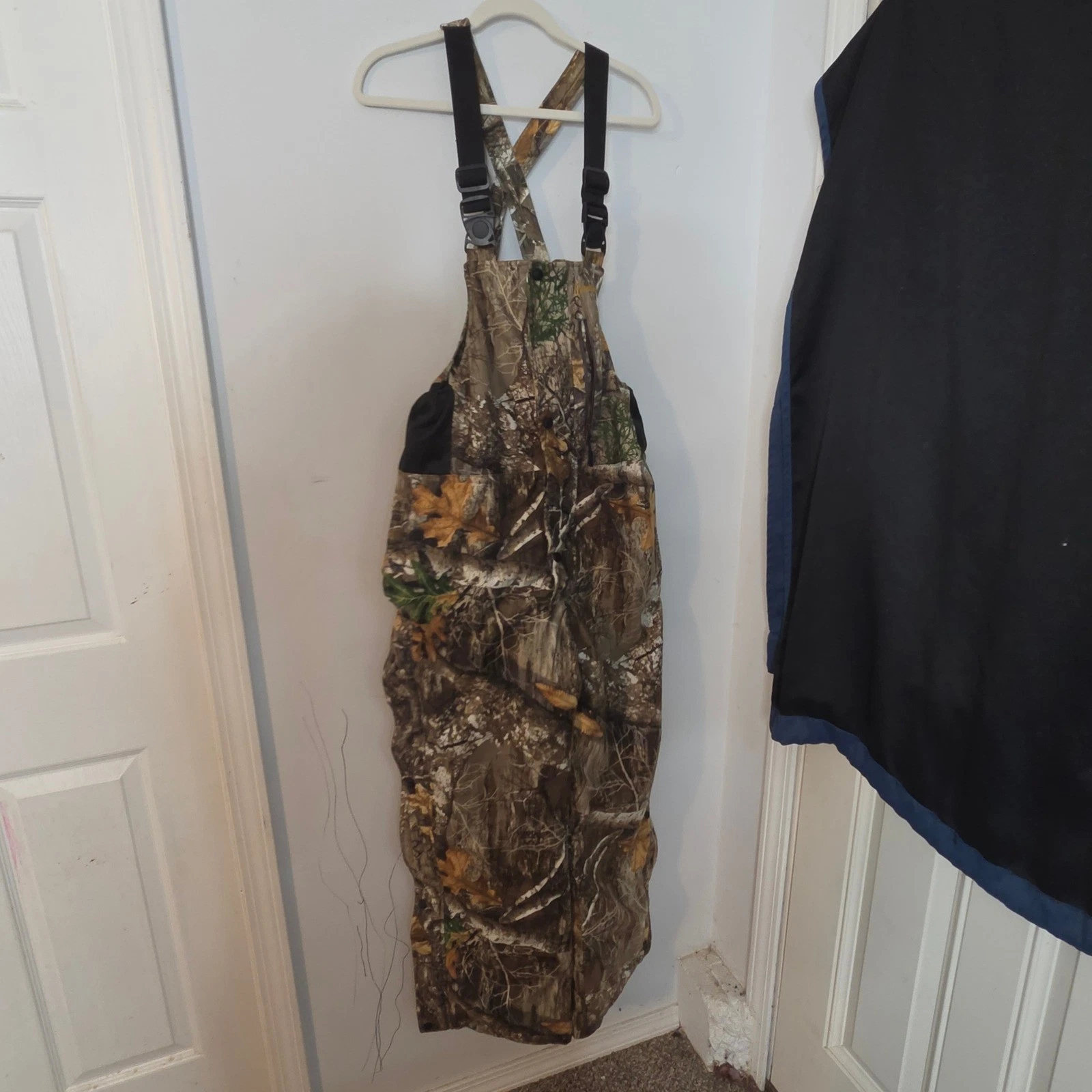 Gamehide Mens Camouflage Hunting Bibs Insulated Overalls Real Tree Camo Medium