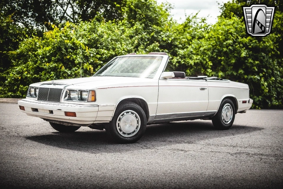 Chrysler LeBaron 1986 Foto 4 de 4