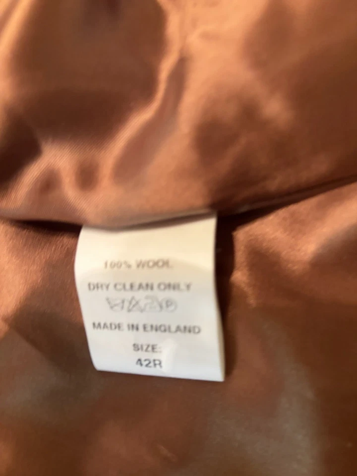 Paul Stuart Claret Red Wool Best, 42R, Hecho en Inglaterra Foto 4 de 4