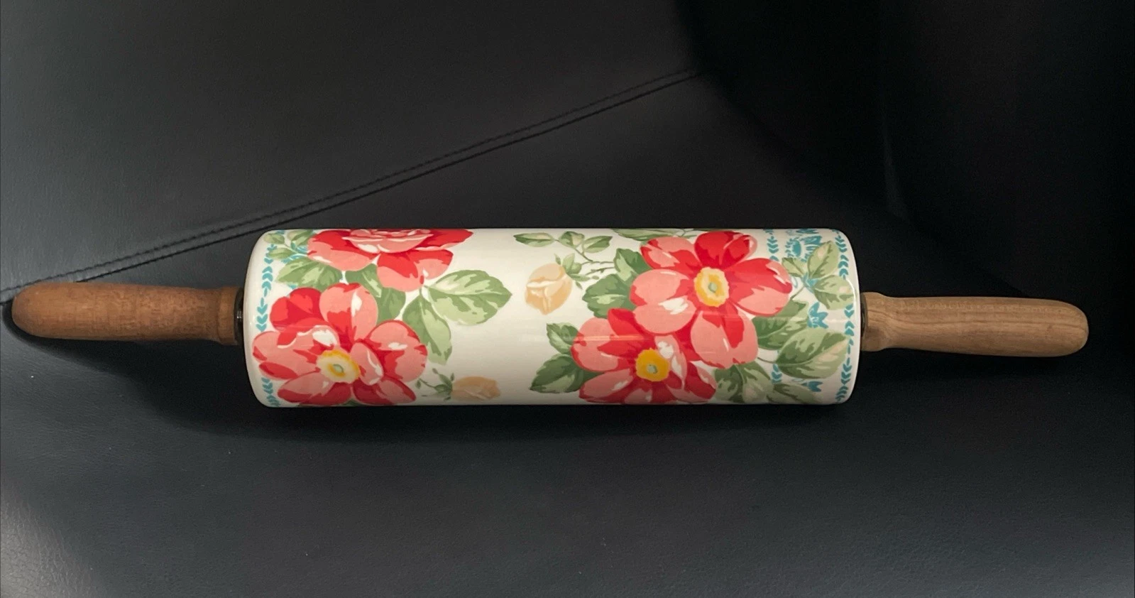 PIONEER WOMAN Vintage Floral Rolling Pin