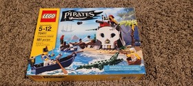 LEGO Pirates: Treasure Island (70411) NEW SEALED RETIRED great shape