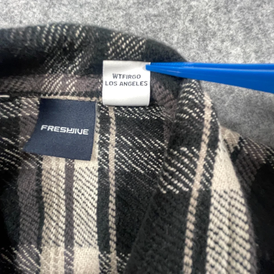 Freshjive LA Chicano Style Shirt XL Black White Plaid Flannel VTG Streetwear USA - Imagem 4 de 4