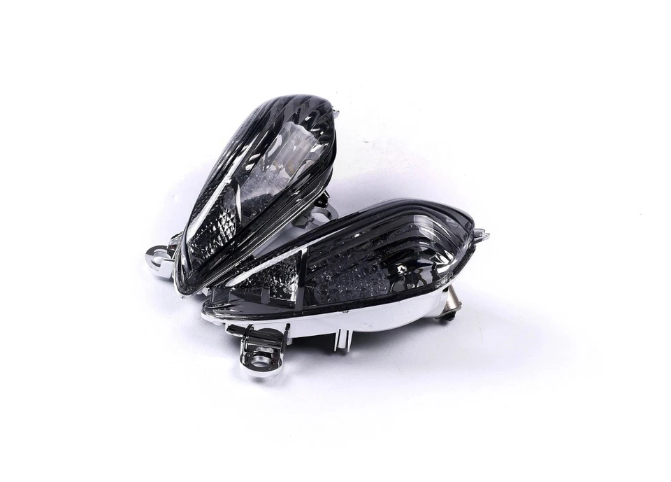 Señales de giro delanteras LED lente de humo Honda 2008-2016 CBR1000RR, VFR1200F, VFR800 Foto 2 de 4