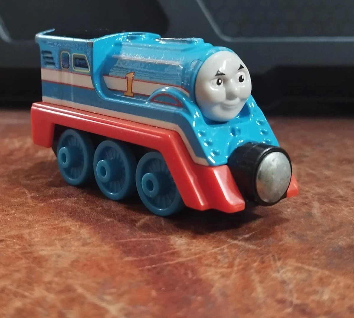 Trenino thomas and friends set 10 locomotive in metallo edizione speciale festa
