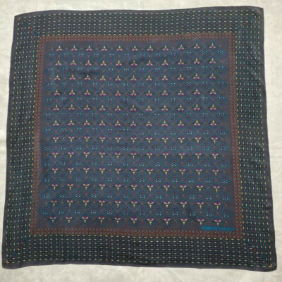 Foulard Vintage En Soie Roberto Capucci - Motif Floral Multicolore - Occasion Bon état