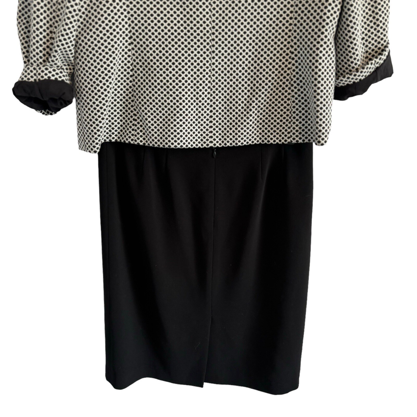 Kasper Skirt Suit Size 10 Black White Two Piece Jacket/Skirt Women Suit