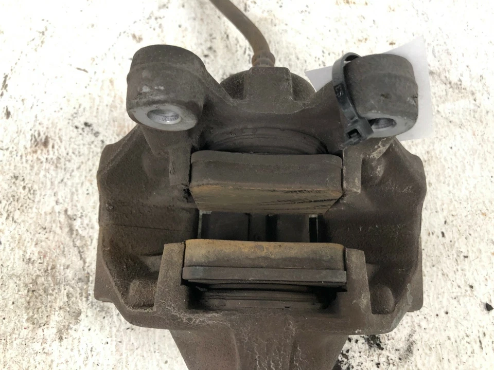 04-07 PINZA FRENO TRASERO IZQUIERDO MERCEDES BENZ CLASE C SPORT LH C55 AMG LOTE2107 Foto 4 de 4