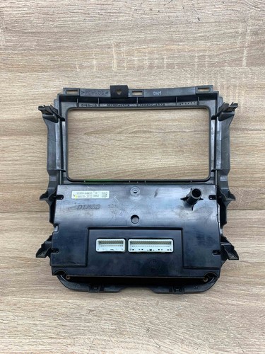55900 44490 Toyota Avensis AC AIR Conditioning CONTROL Climate Genuine OE - Picture 3 of 5