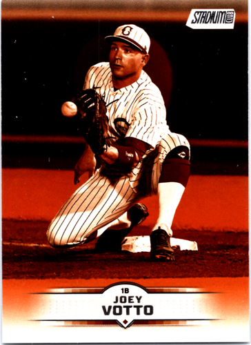 2025 Topps Stadium Club - Joey Votto #2 Sepia - Picture 1 of 2