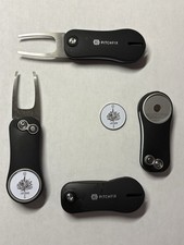 (1) Pitchfix Golf Switchblade Divot Tool & Merion Golf Club 1" Coin Golf Marker