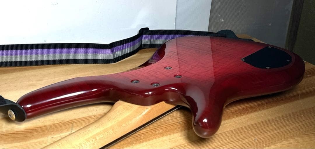 Ibanez SR series 4-string electric bass red made in Japan with