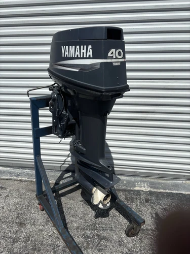 2005 Yamaha 40hp 40 Hp outboard motor 20” Shaft 40TLR