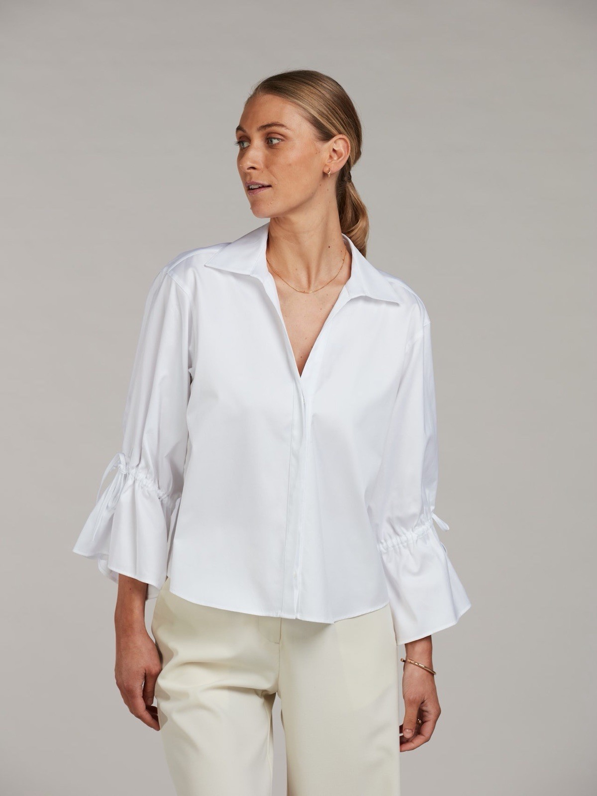 Bubble Sleeve Shirt in White size Medium