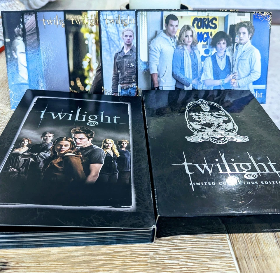 Twilight Limited Collectors Edition Kristen Stewart Robert Pattinson Region 4 - Image 4 of 4