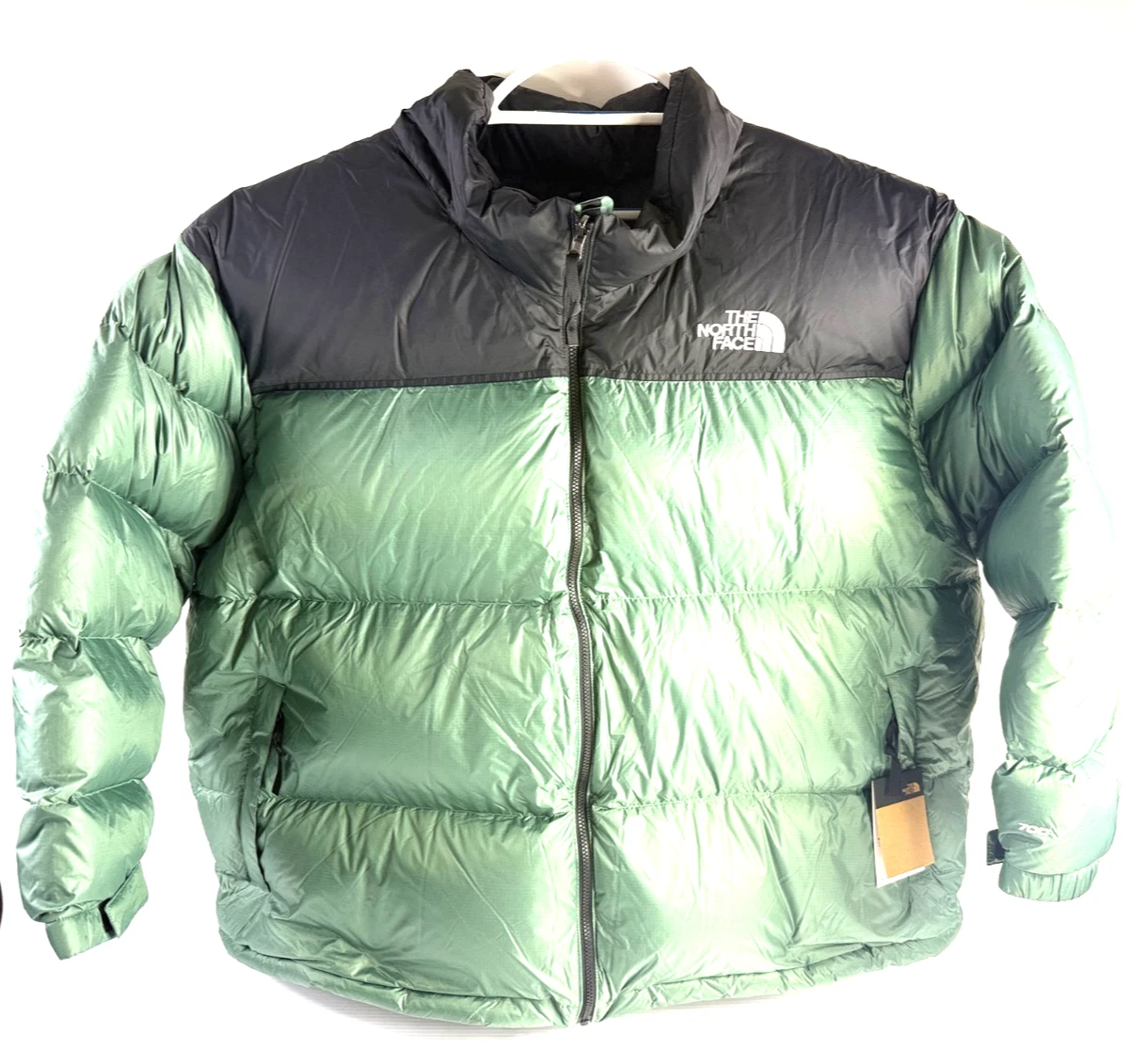 25+ The North Face Puffer Jacket Green Coats, Jackets & Vests for