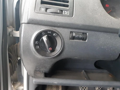 Boite A Vitesse pour VOLKSWAGEN POLO IV (9N1) Highline 2001 4206480 - Imagen 7 de 10
