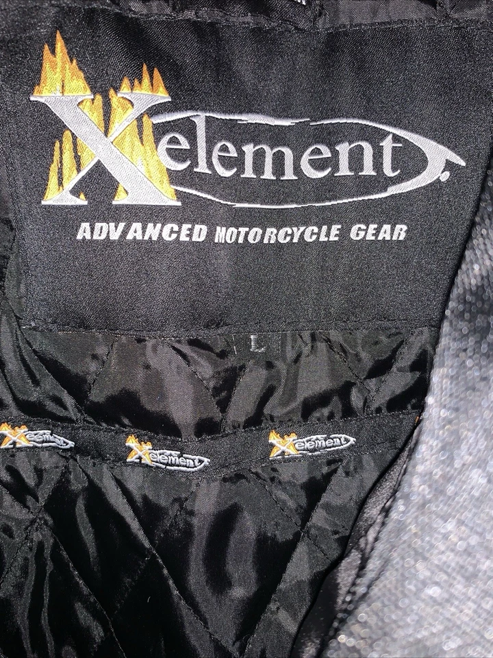 XELEMENT Womens L padded Leather & Nylon Motorcycle Jacket w/zip-out lining - Image 3 of 4