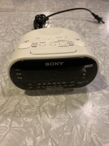 Sony Dream Machine AM/FM Dual Alarm White Clock Radio Model ICF-C318 ...