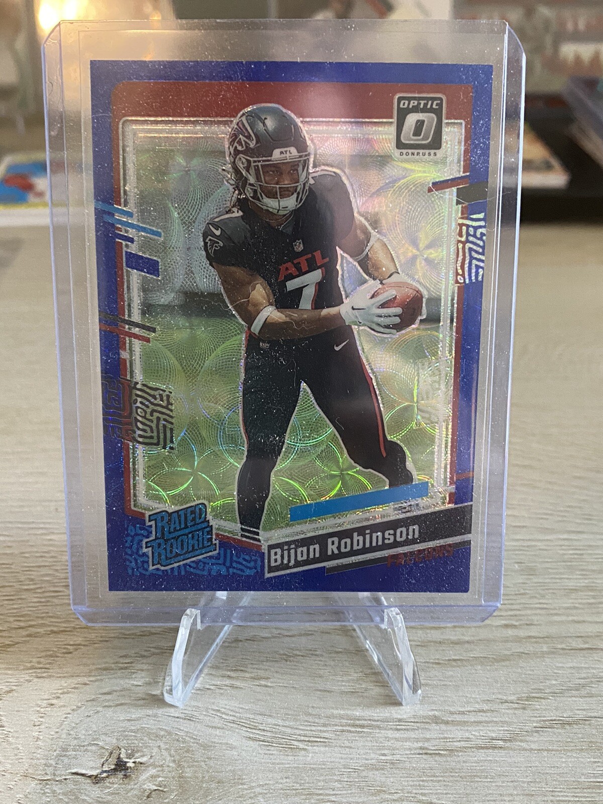 2023 Donruss Optic Rated Rookie Blue Scope Prizm #206 Bijan Robinson - Falcons