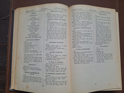 The Alice Bradley Menu-Cook-Book, 1944 One Volume Edition - Picture 7 of 17