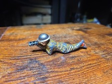 Barclay Manoil SOLDIER LAYING WITH LONG BINOCULARS.