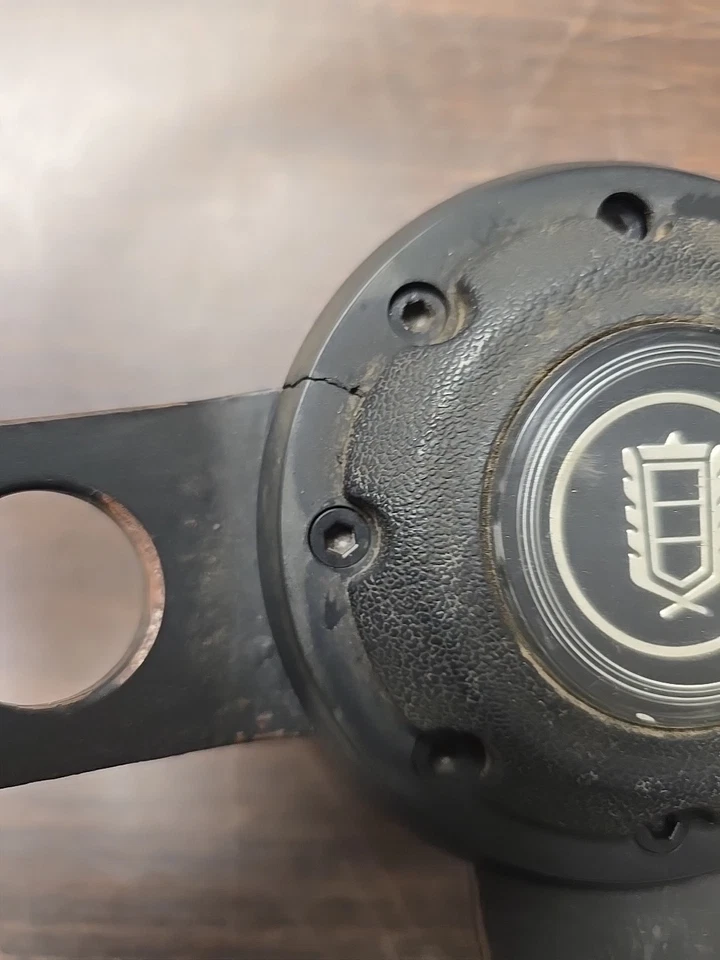 Volante Ford Mustang 1975-1978 Mustang II volante radios OEM  Foto 3 de 4