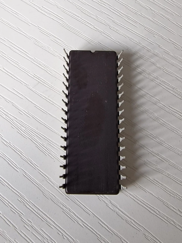 Fujitsu MBM27C1000A-15Z 27C1000 1MBIT UV EPROM 150ns CDIP-32 X 10PCS NEW - Image 2 of 4