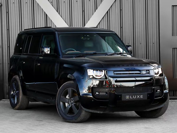 eBay - 2023 Land Rover Defender 3.0 D3...