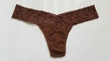 Hanky Panky Signature Lace Low Rise Thong, Brown, One Size