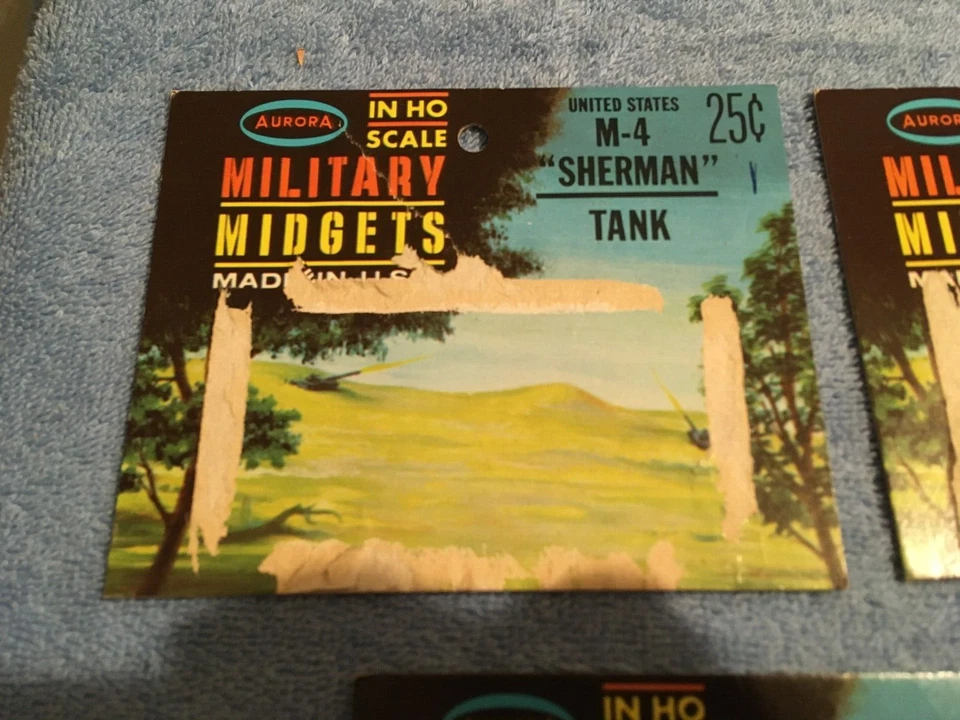 5 AURORA HO MILITARY MIDGETS TANK CARDS M-4 SHERMAN STALIN A.A. PANTHER PANZER - Image 2 of 4