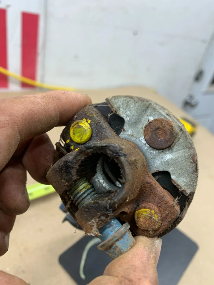 Carrocería G Grand Prix Monte Carlo Malibu 1978 1988 eje de dirección intermedio ragjt Foto 4 de 4