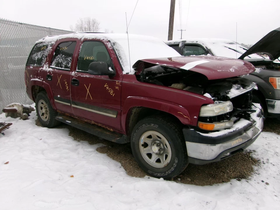 Used Windshield Wiper Motor fits: 2004 Chevrolet Tahoe Grade A - Image 2 of 4