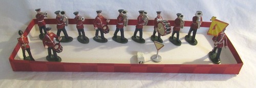 11 WEND-AL MARCHING BAND FIGURES IN EXCELLENT CONDITION..PLUS MORE - Picture 2 of 10
