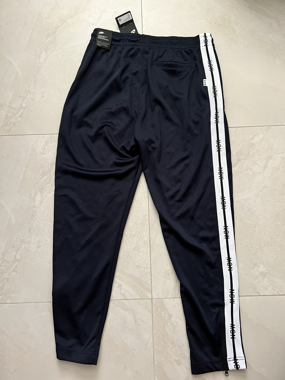 nike ar1613