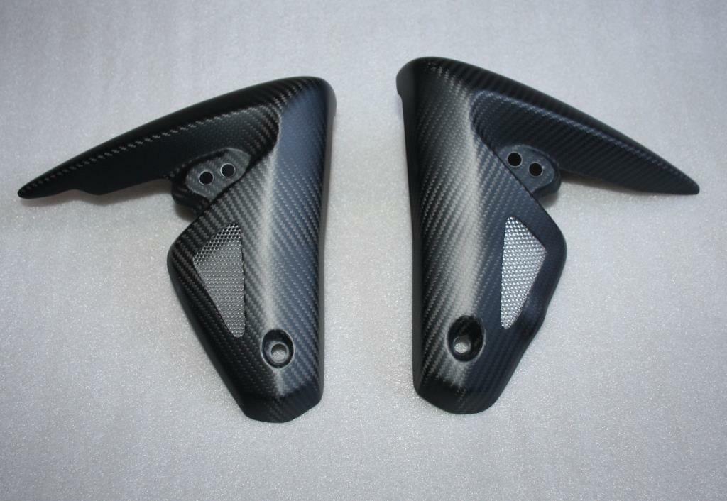 Écopes de radiateur carbone Triumph Speed Triple 2008 2009 2010 protection moto