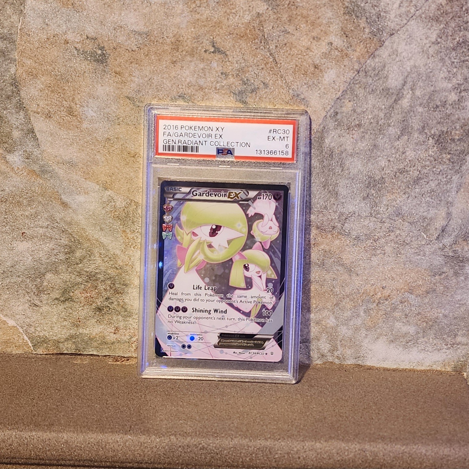 Gardevoir EX (Full Art) RC30-32 Generations: Radiant Collection Holo