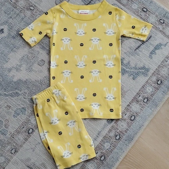 Juego de pijama Hanna Andersson Hanna Andersson orgánico amarillo conejito talla 5 Foto 2 de 4