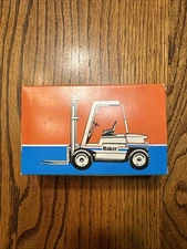 Super Gama 1:40 Baker Forklift With 1-White Pallet & Original Box Shelf D1