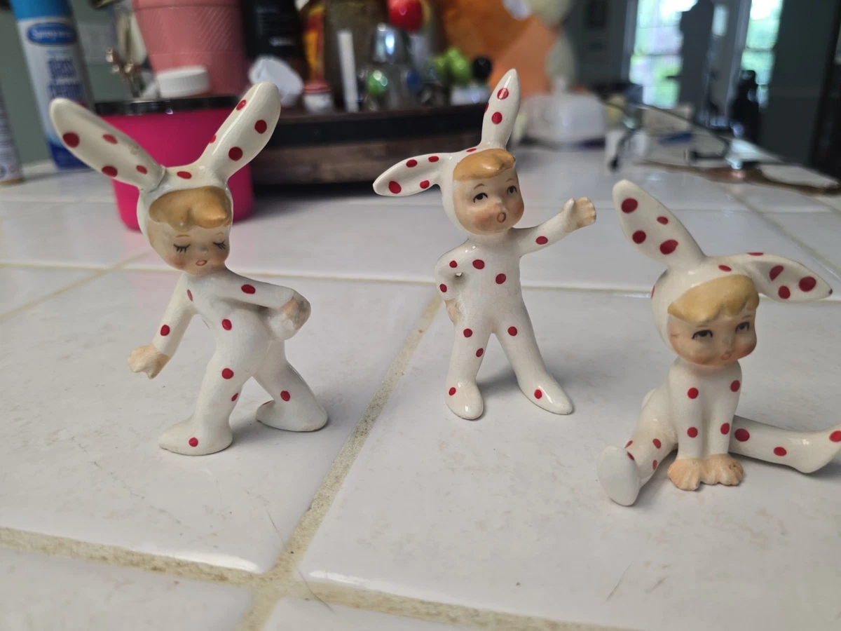 Red Ceramic Collectible Sculptures & Figurines 1950-1959 Time