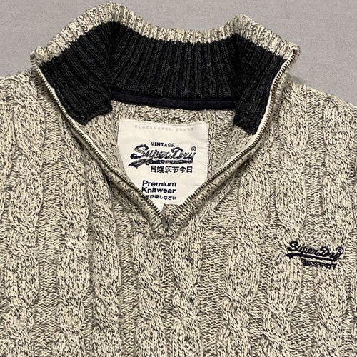Superdry Uomo Maglione 1/4 Zip L Grigio Cavo Maglia Grossa Pullover Adatto - Foto 2 di 11
