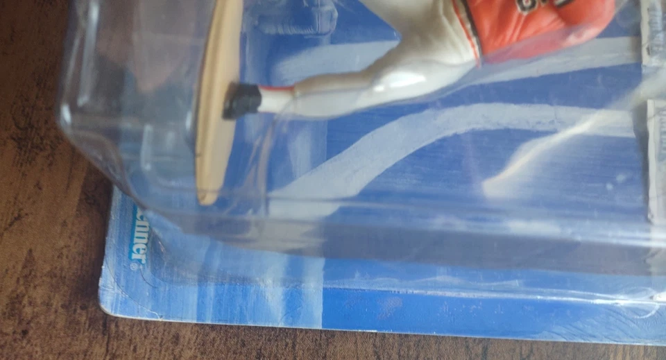 1998 Cal Ripken Jr. Pro Action Figure, Classic Doubles and Child's Glove RHT - Image 3 of 4